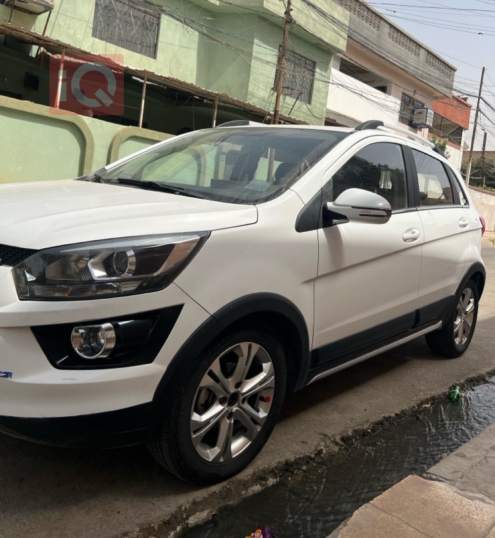 BAIC X25